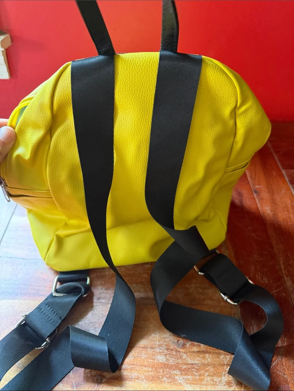 N/A bright yellow